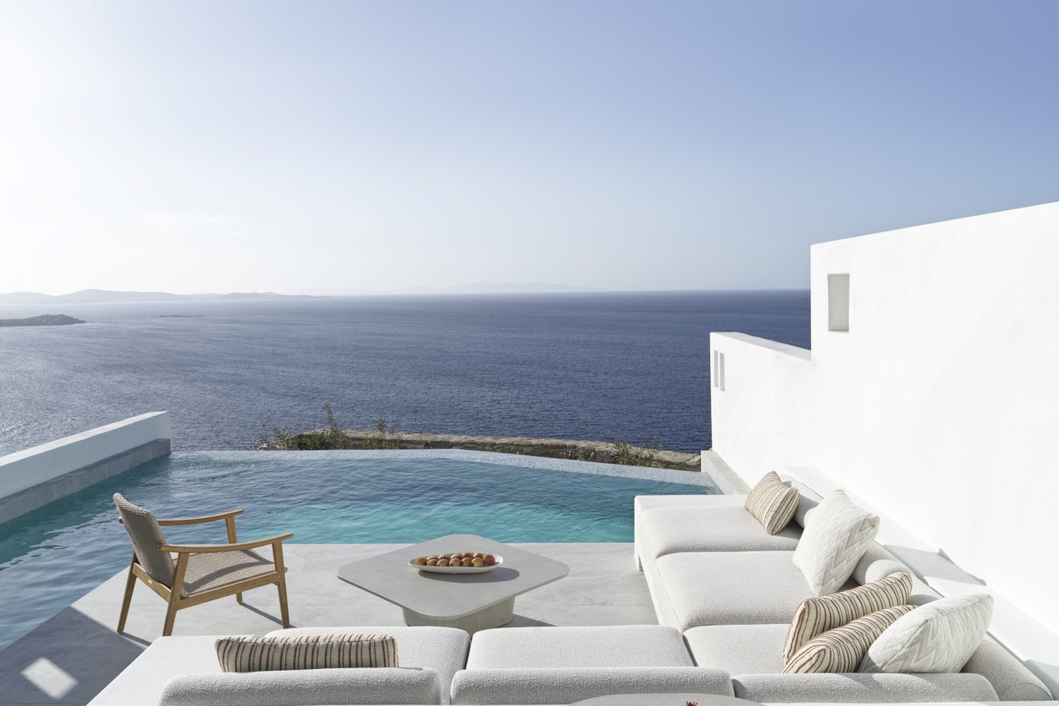 Deos Exterior Imagery