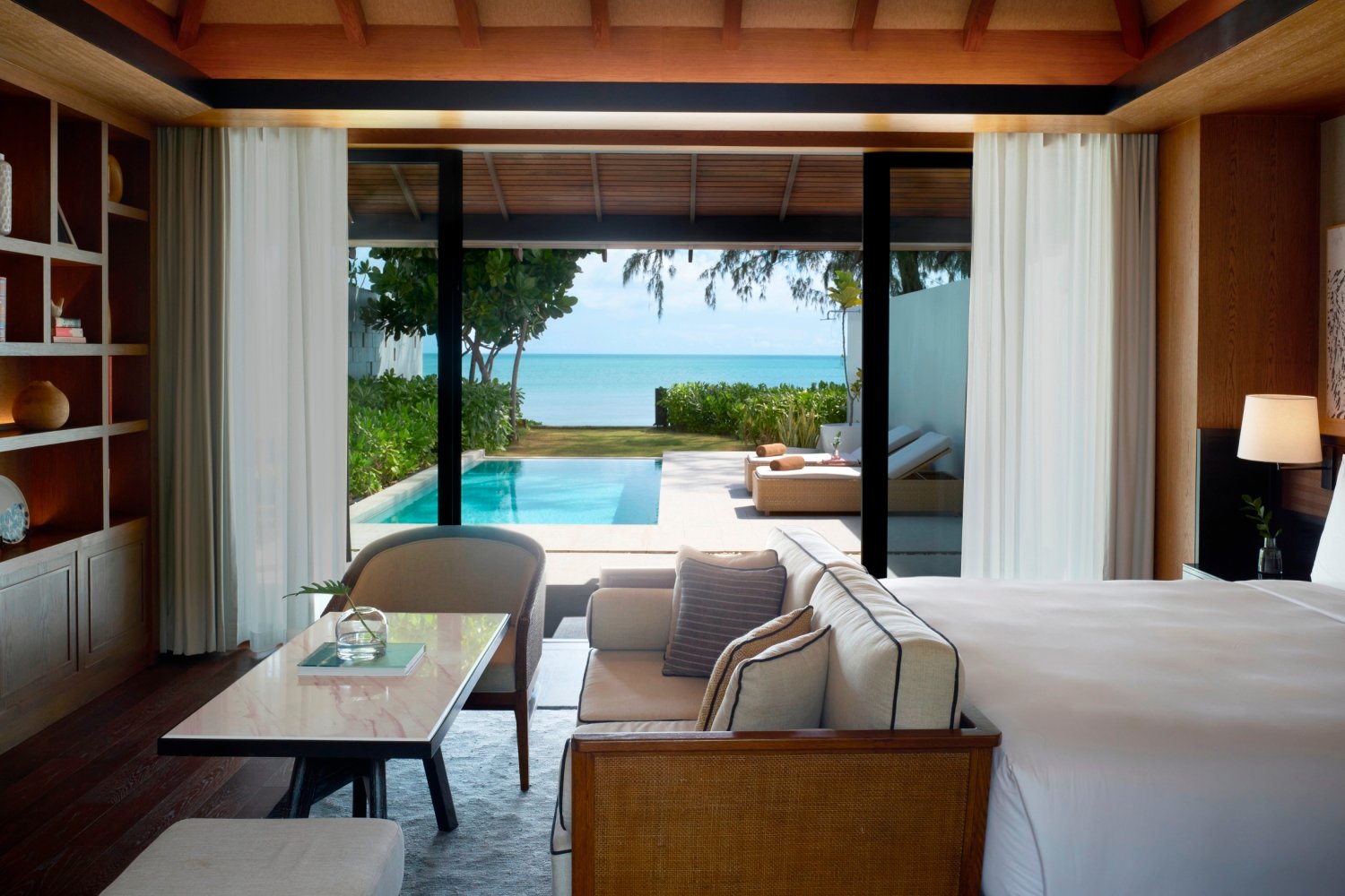 Oceanfront_Pool_Villa_View_to_Ocean