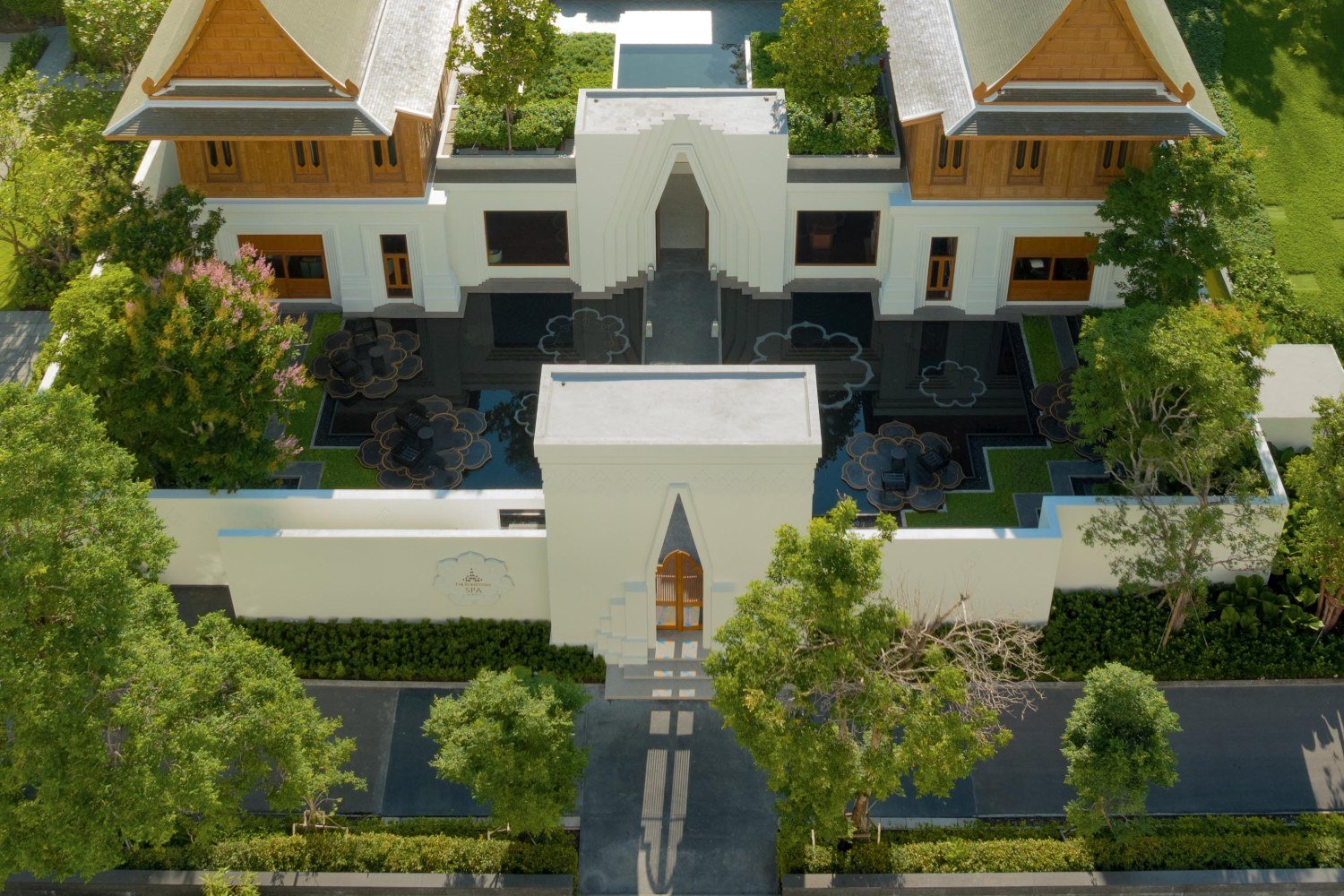 Spa_Bird_Eye_View_Vetical