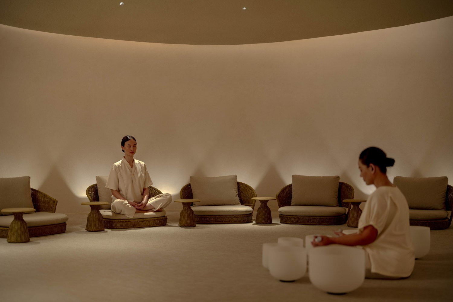 dusit-thani-bangkok-facility-wellness-devarana-spa