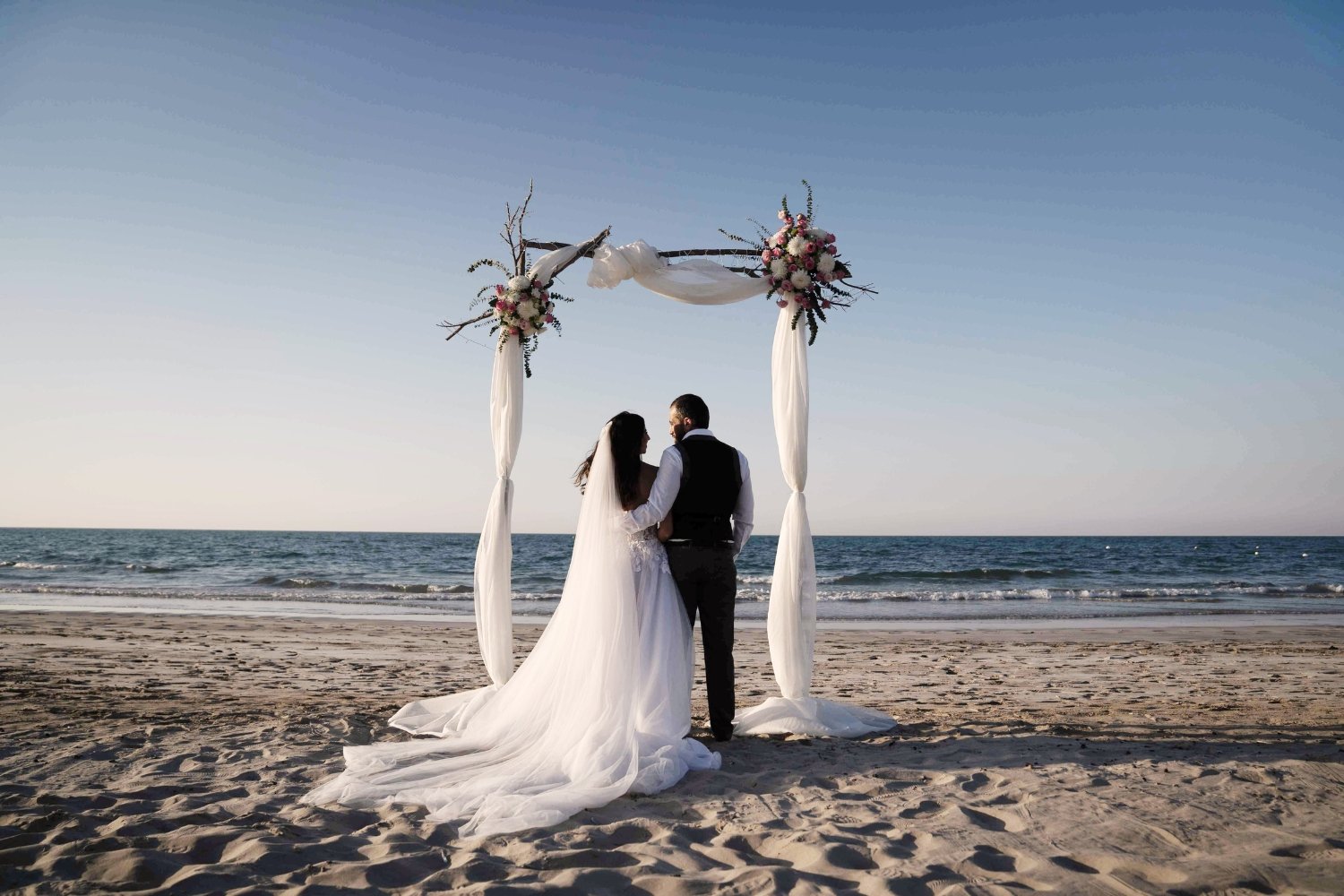 TOP Movenpick_Marjan_Isl and_Weddings_3_
