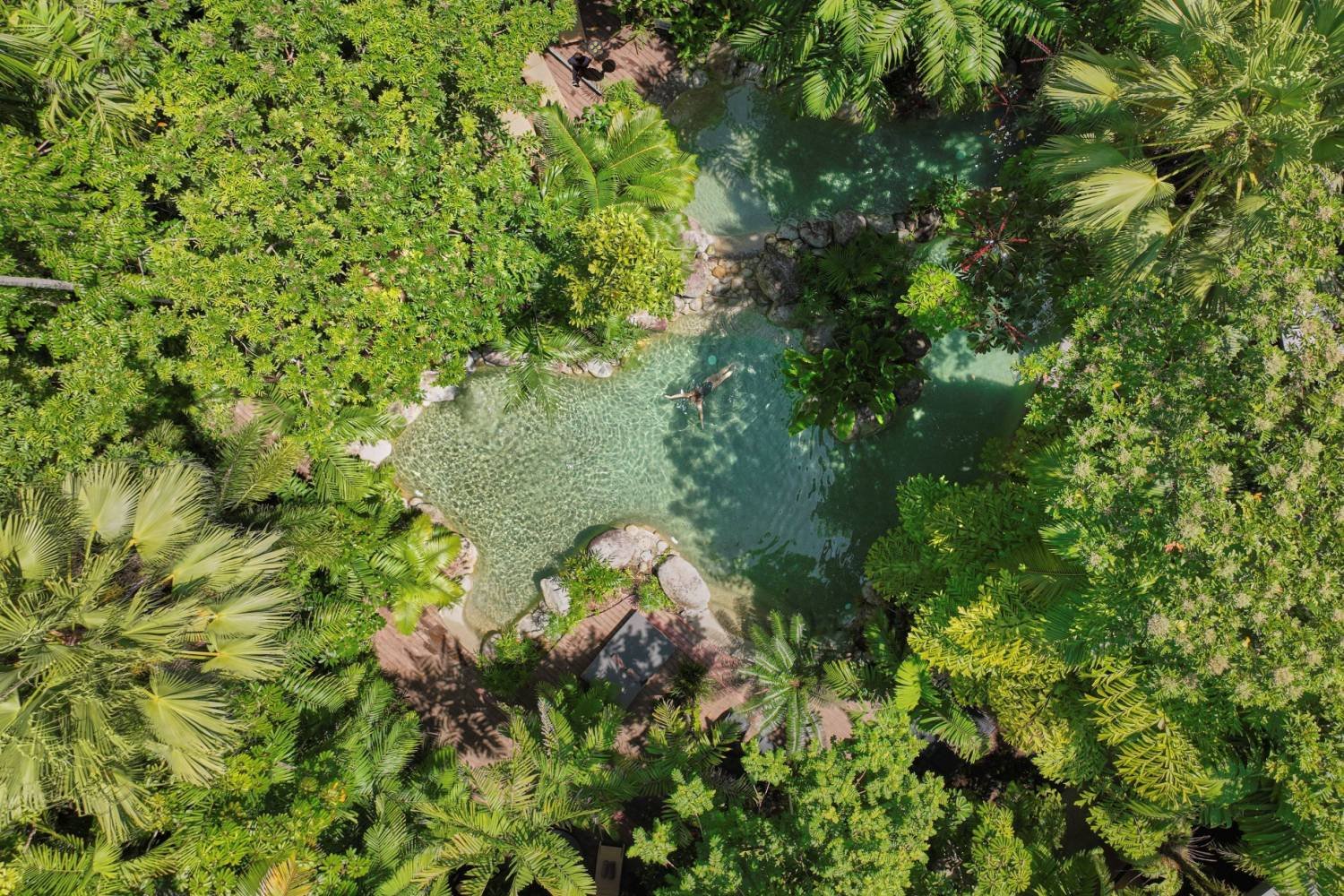 SLK_swimming-pool (1)