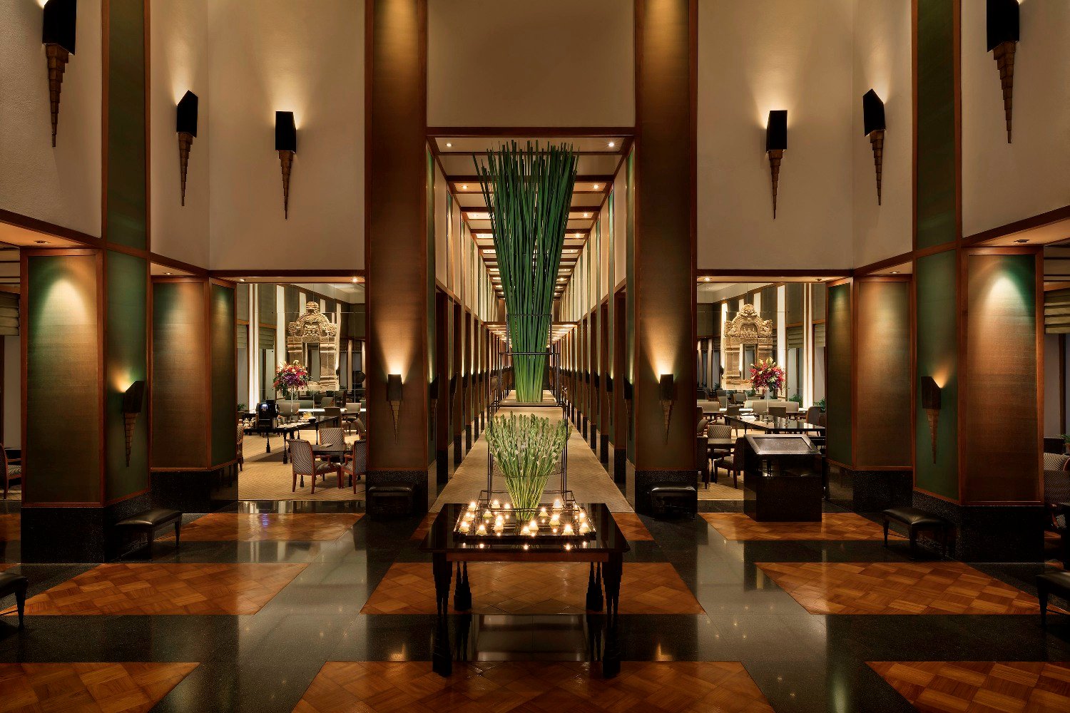 01_Lobby_without_staff_H7A0191_Final_SM