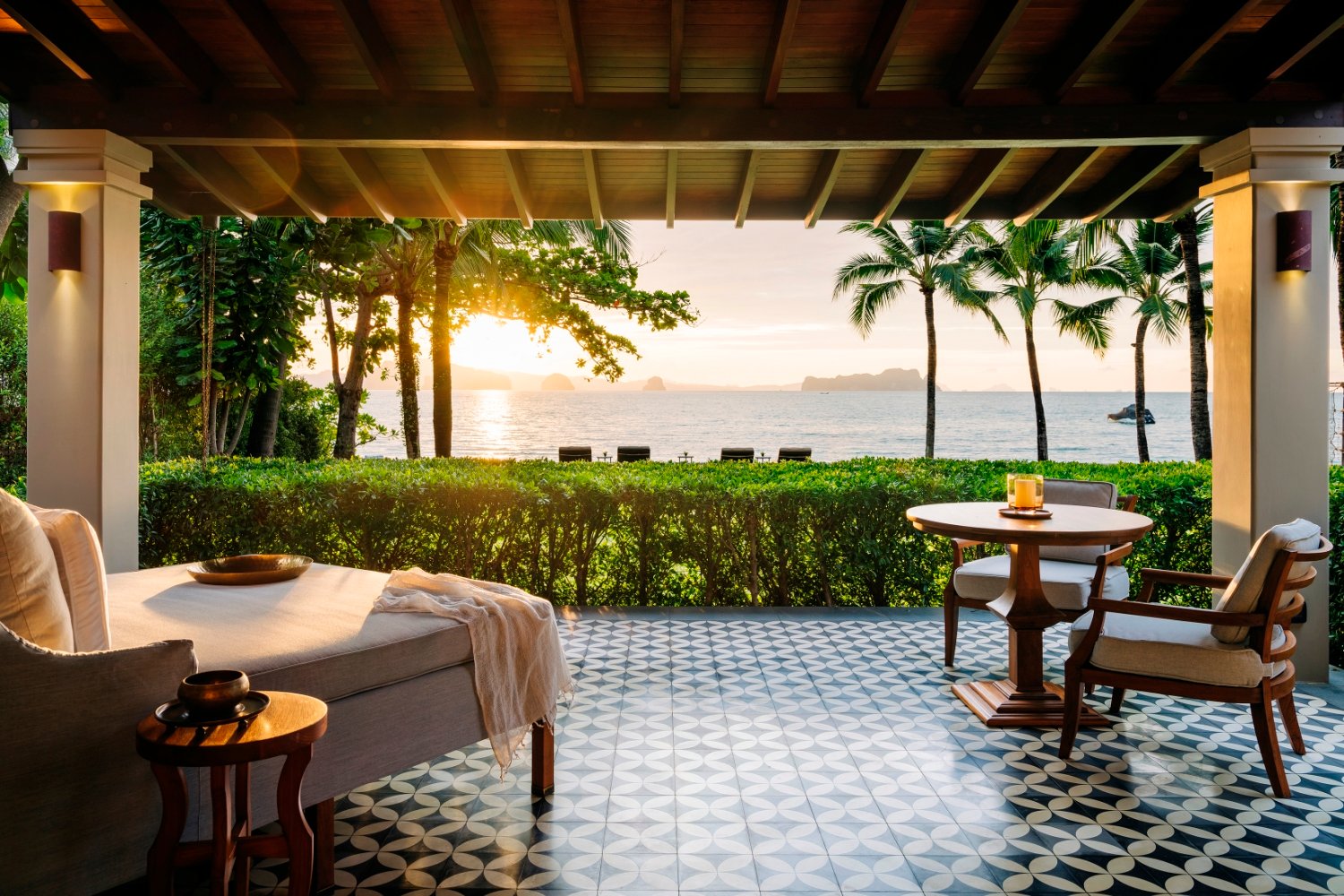 TOP ANI_Thailand_-_Accommodation_-_Ocean_Villa_Terrace