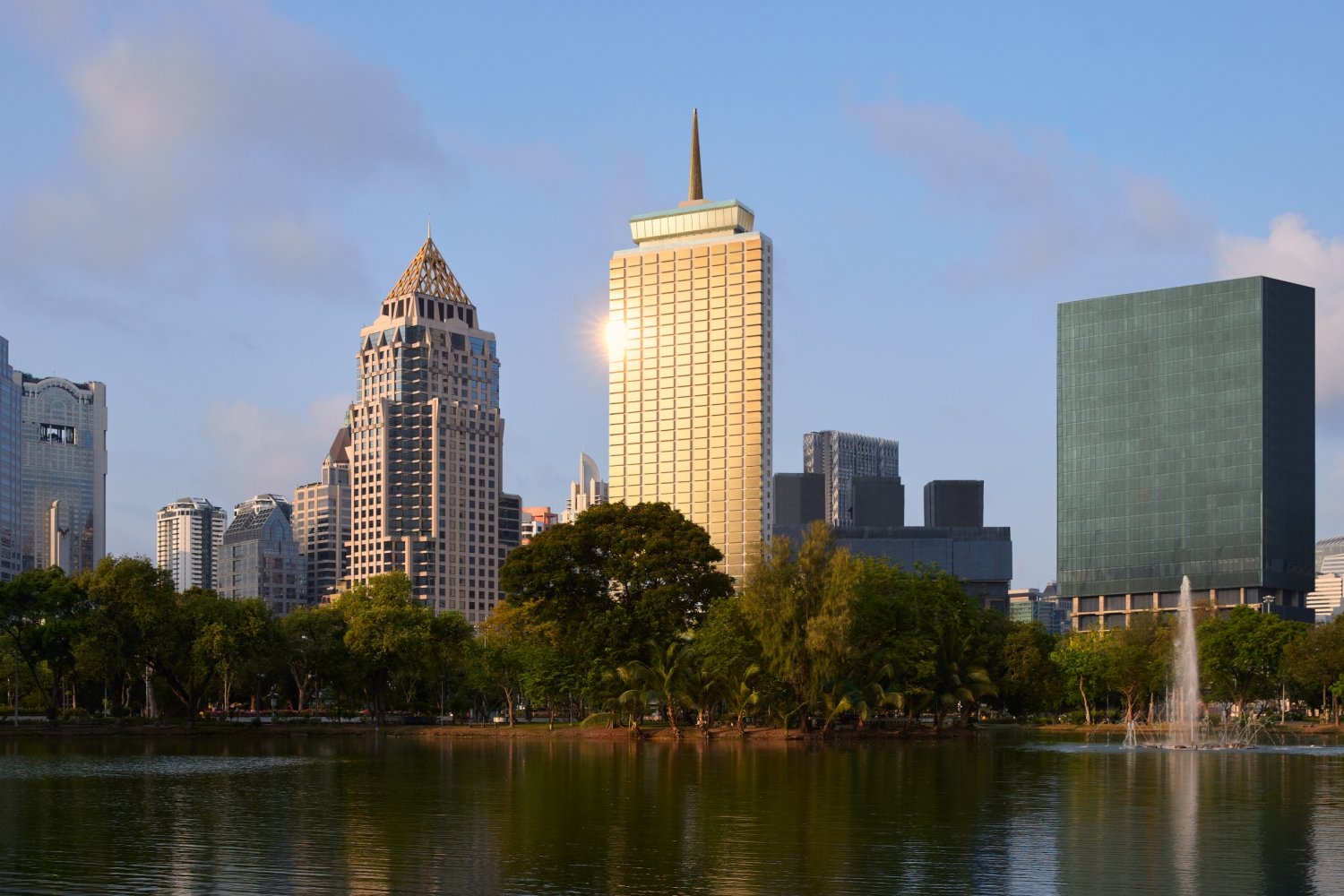 Copy of dusit-thani-bangkok-exterior