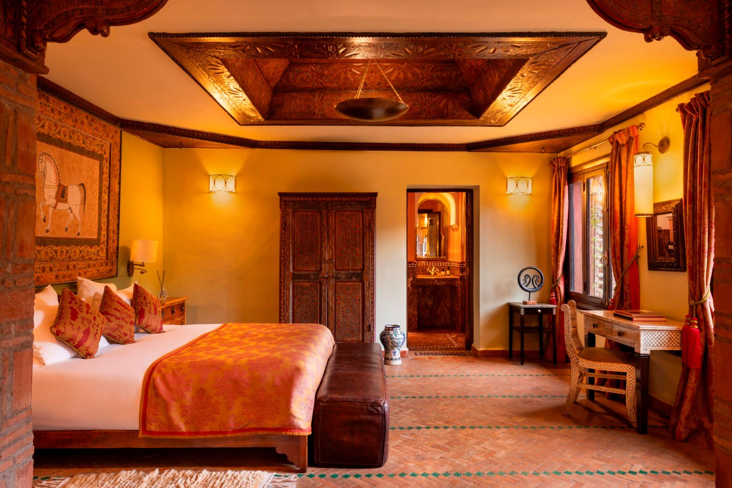 Image 2 Virgin Limited Edition _ Kasbah Tamadot.jpg
